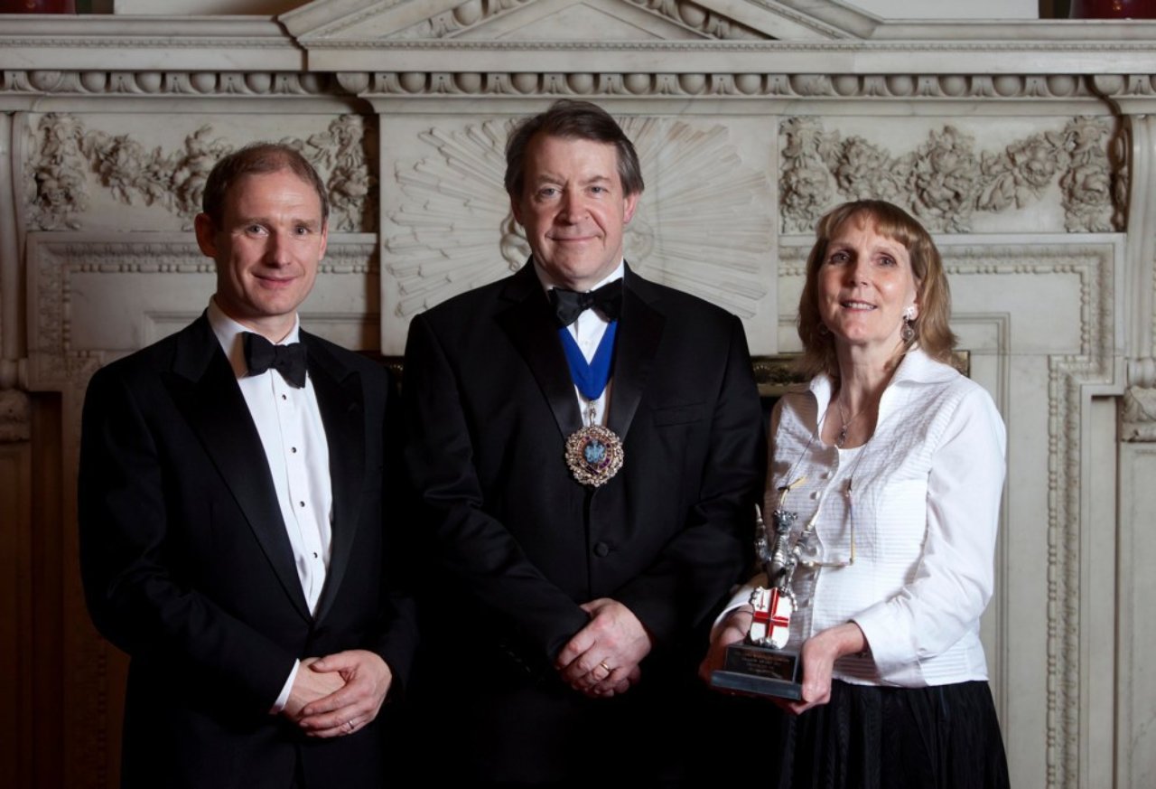 Fiona Halton, CEO at Pilotlight, accepting the Dragon Award