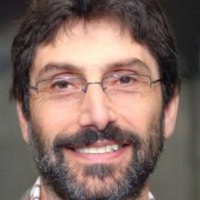 Headshot of Les Mosco